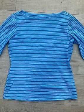 J McLaughlin Blue and White Striped Shirt  Classic Coastal Preppy 3/4 length tee